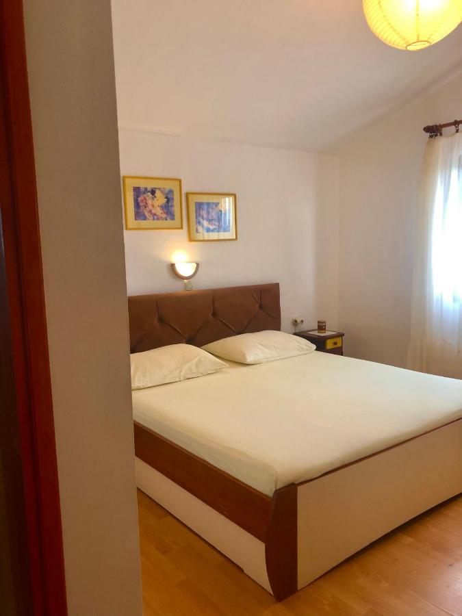 Apartmani Anamar Супетарска Драга Екстериор снимка