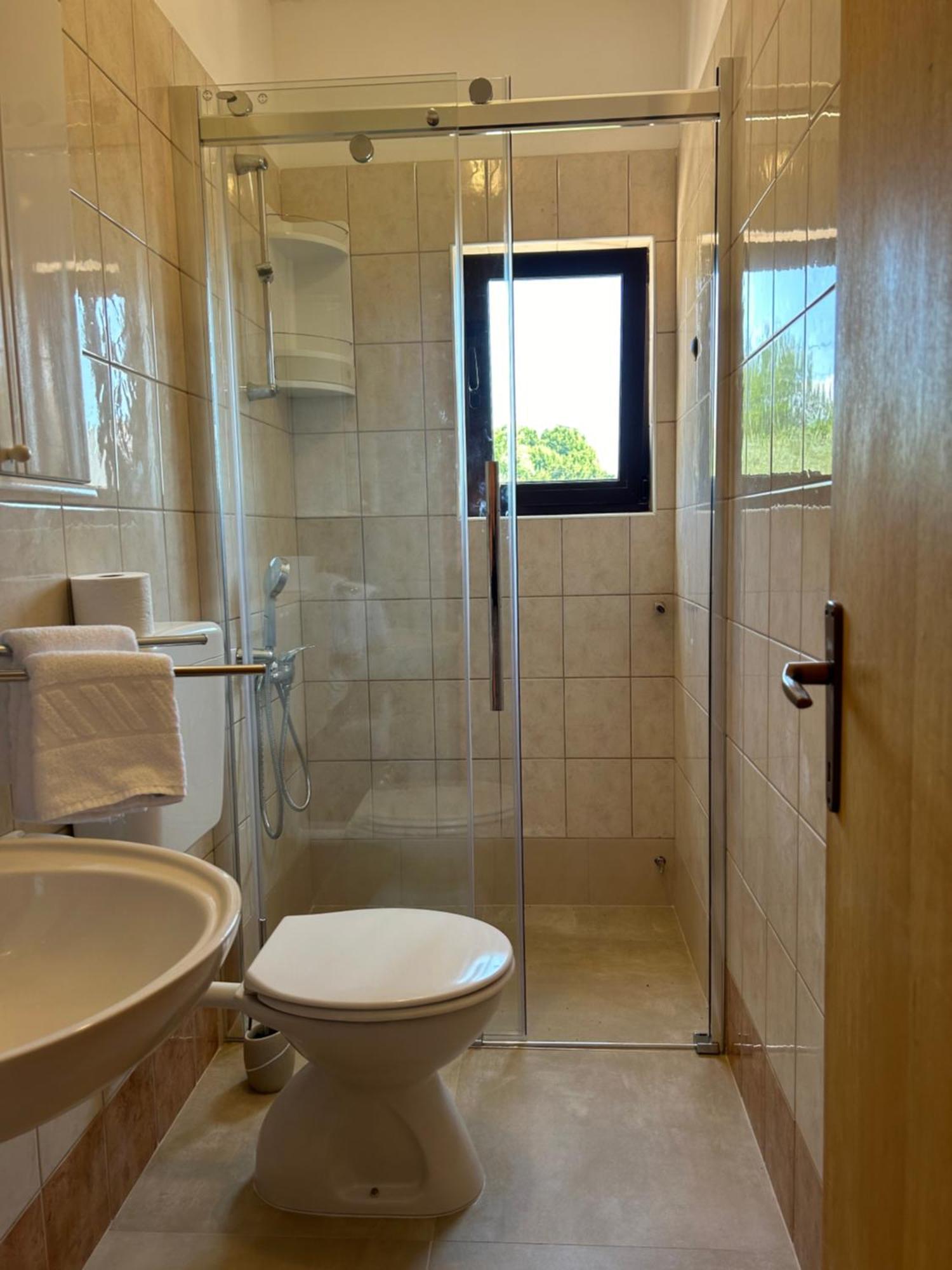Apartmani Anamar Супетарска Драга Екстериор снимка
